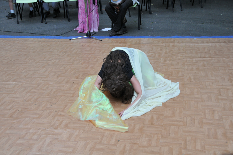 Maison de Quartier Champs Elysees Evry - Danse Orientale 002.jpg
